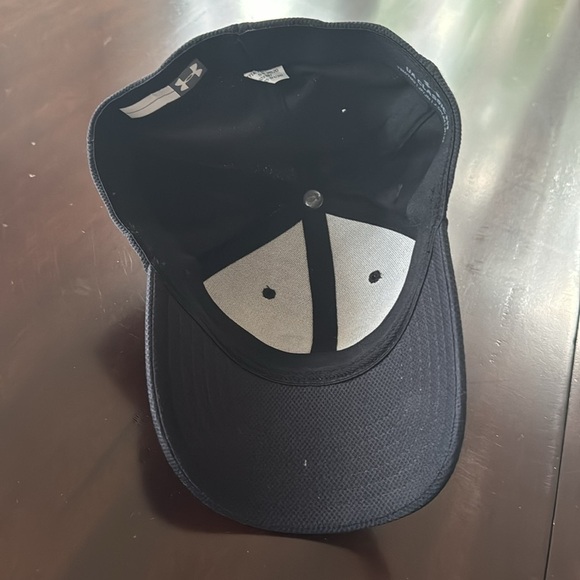 Under Armour Boys' Hat | Size: YSM/YMD - Picture 4 of 5